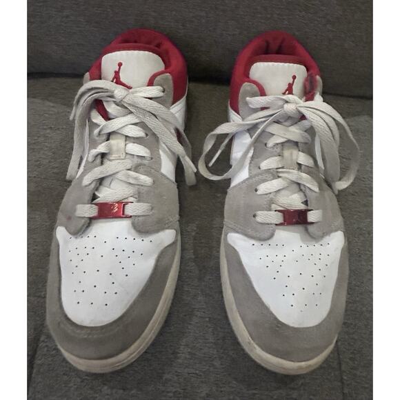 Nike Air Jordan 1 Low Light Smoke Gray & Red Shoes size 6.5Y - Picture 1 of 8